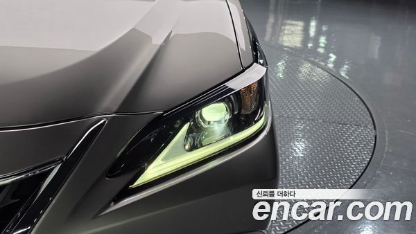 Lexus ES 2022, фото 7