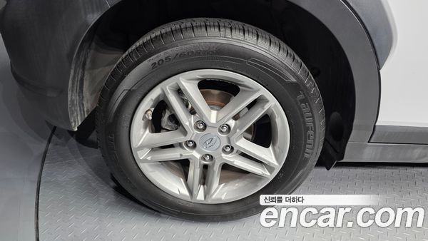 Hyundai Kona 2023, фото 5