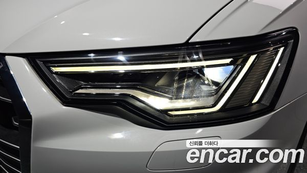 Audi A6 2021, фото 8