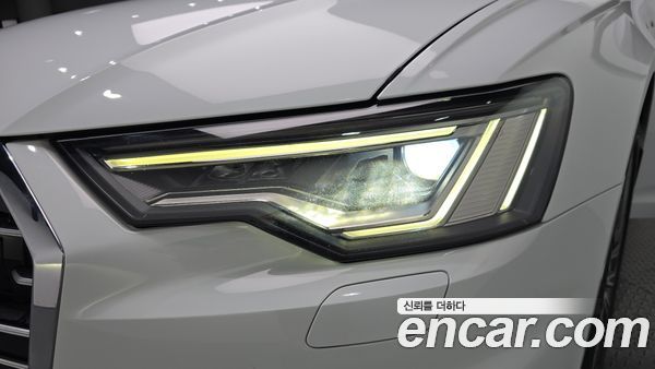 Audi A6 2023, фото 8