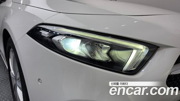 Mercedes-Benz A-Class 2020, фото 8