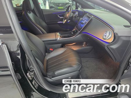 Mercedes-Benz EQE 2023, фото 13