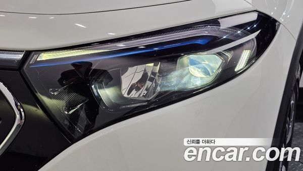 Mercedes-Benz EQB 2024, фото 7