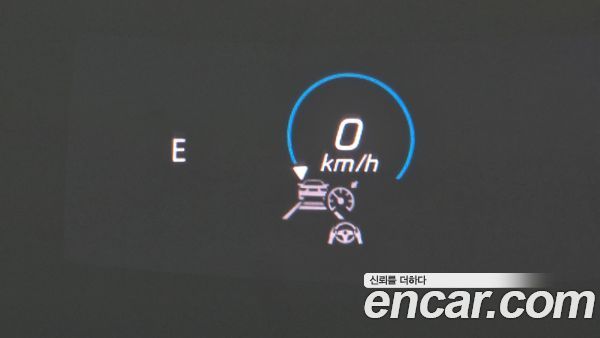 Mercedes-Benz E-Class 2021, фото 31