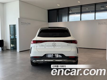 Mercedes-Benz EQE 2024, фото 7