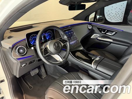 Mercedes-Benz EQE 2024, фото 15
