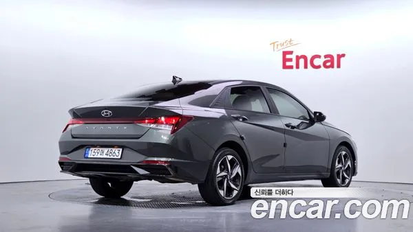 Hyundai Elantra 2021, фото 2