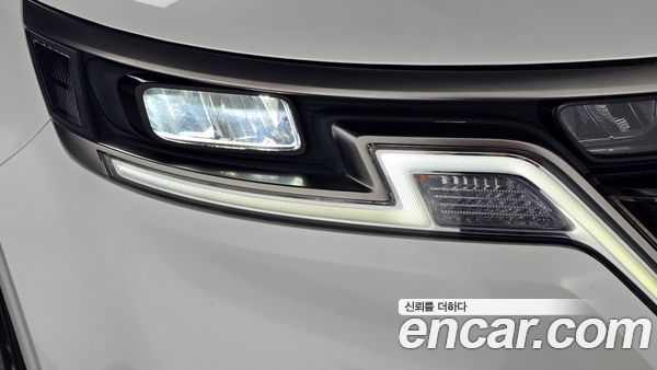 Kia Carnival 2023, фото 8