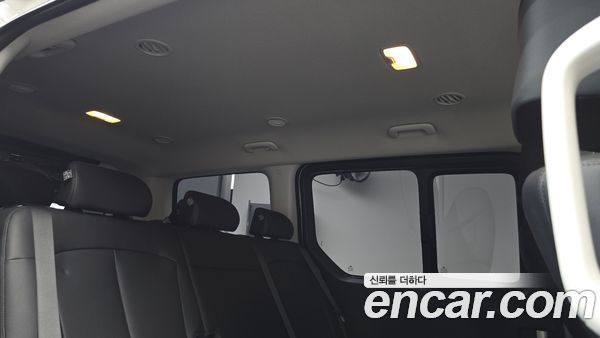 Hyundai Staria 2025, фото 30