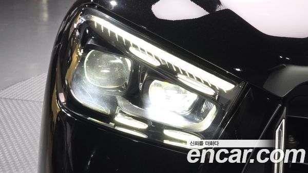 Mercedes-Benz GLE 2024, фото 8