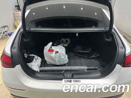 Mercedes-Benz E-Class 2026, фото 17