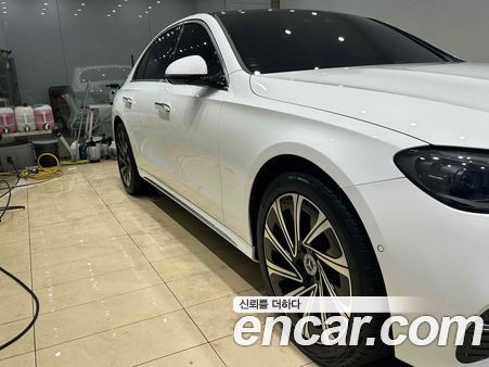 Mercedes-Benz E-Class 2026, фото 18