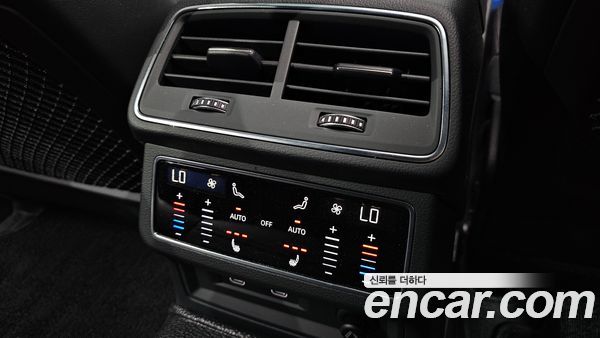 Audi A7 2021, фото 31