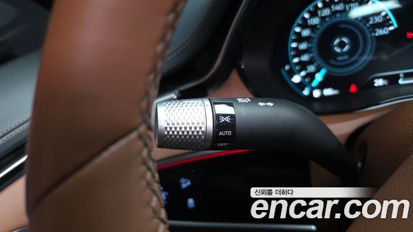 Genesis GV70 2021, фото 28
