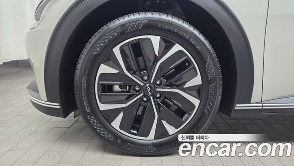 Kia EV6 2023, фото 5