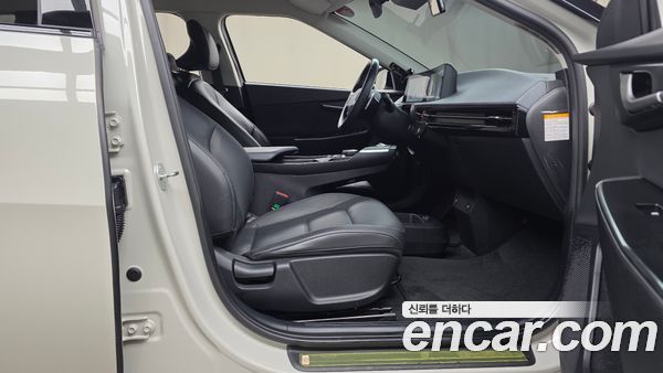 Kia EV6 2023, фото 16