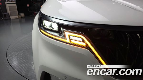 Kia Carnival 2021, фото 8