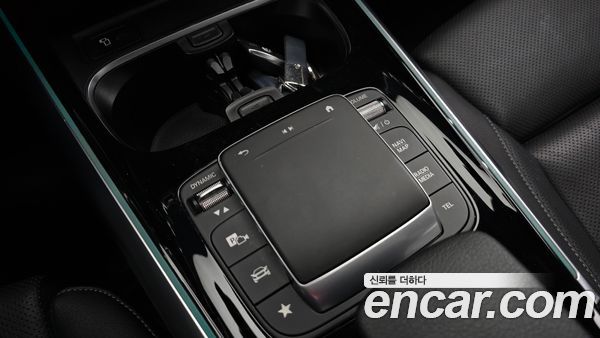 Mercedes-Benz EQA 2022, фото 23