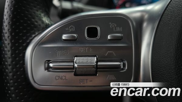 Mercedes-Benz EQA 2022, фото 28