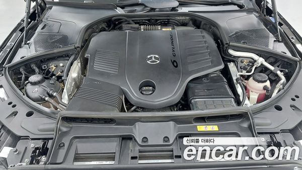 Mercedes-Benz S-Class 2023, фото 6