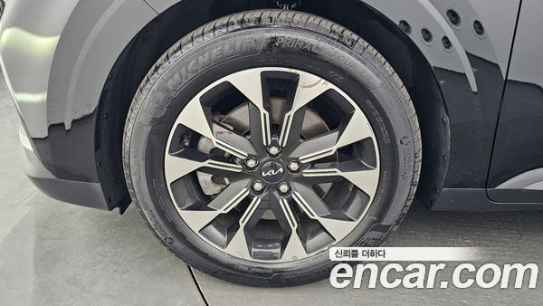 Kia Carnival 2023, фото 5