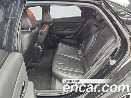 Hyundai Elantra 2021, фото 11