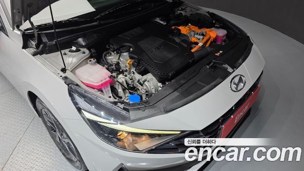 Hyundai Elantra 2021, фото 6