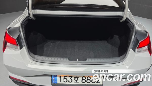 Hyundai Elantra 2021, фото 20