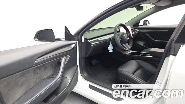 Tesla Model 3 2022, фото 10