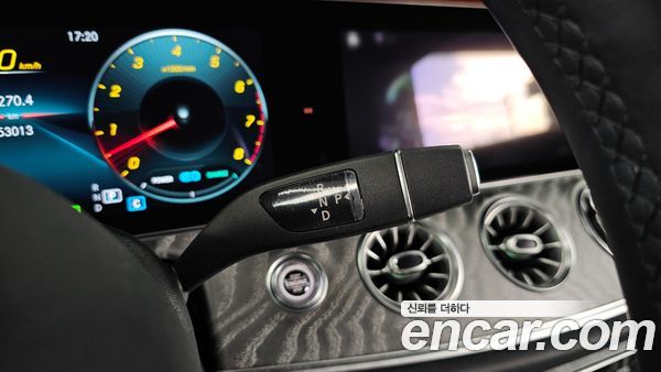 Mercedes-Benz E-Class 2021, фото 12