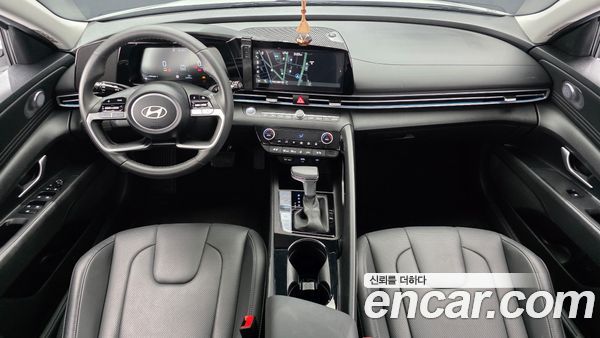 Hyundai Elantra 2025, фото 10