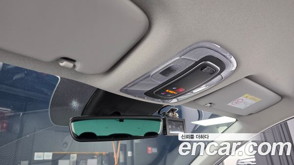 Hyundai Elantra 2025, фото 30