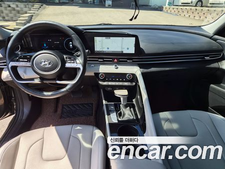 Hyundai Elantra 2022, фото 10