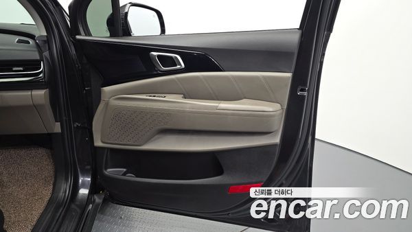 Kia Carnival 2025, фото 13