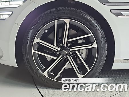 Genesis G80 2025, фото 5