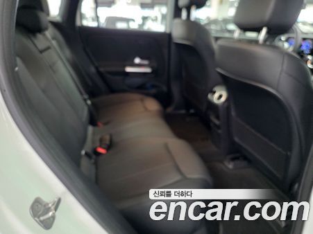 Mercedes-Benz EQA 2026, фото 10