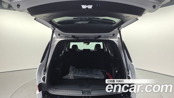 Hyundai Santa Fe 2025, фото 20