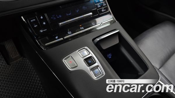 Hyundai Grandeur 2021, фото 9