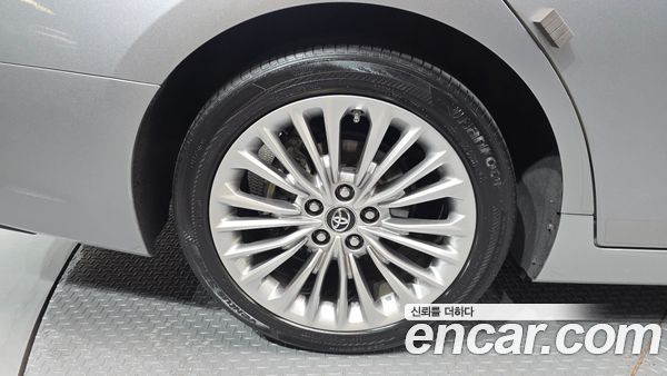 Toyota Avalon 2020, фото 30
