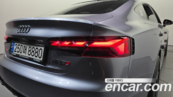 Audi A5 2020, фото 8