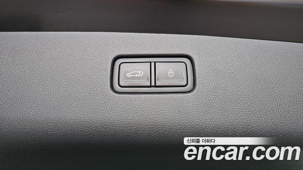 Genesis GV70 2022, фото 31