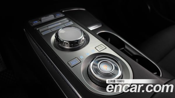 Genesis GV70 2022, фото 12