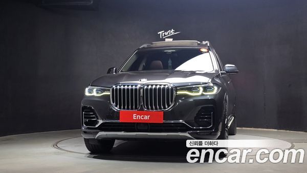 BMW X7 2022, фото 3