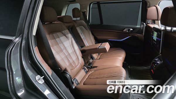 BMW X7 2022, фото 17