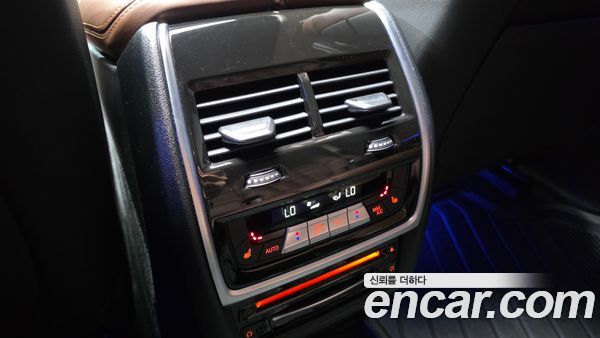 BMW X7 2022, фото 27