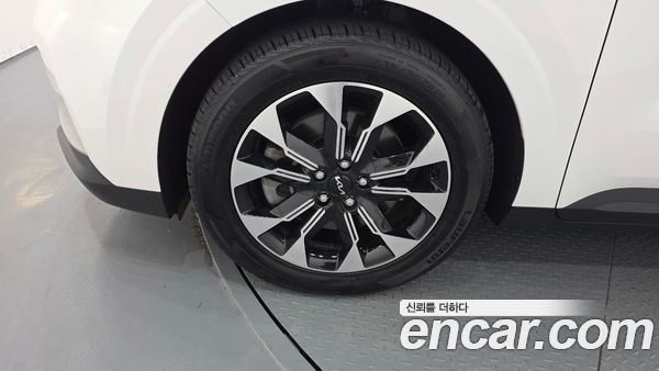 Kia Carnival 2023, фото 4