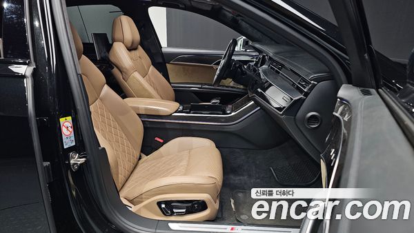 Audi S8 2020, фото 16
