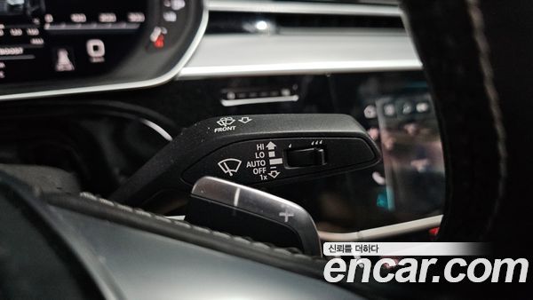 Audi S8 2020, фото 29