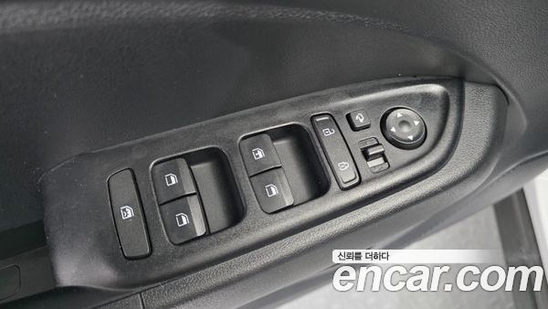 Hyundai Venue 2023, фото 32