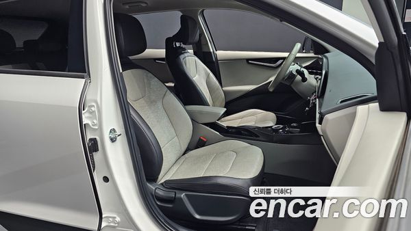 Kia Niro 2023, фото 16